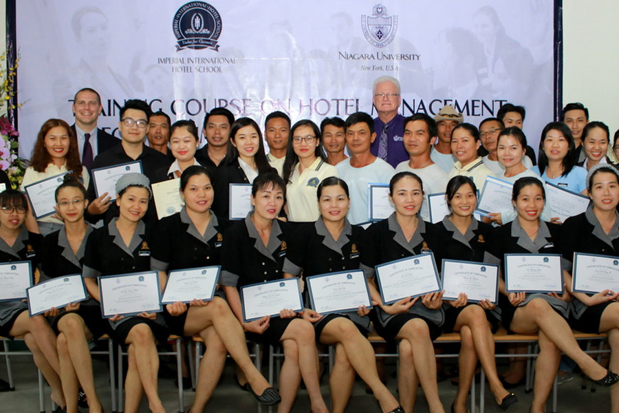 TRƯỜNG CAO ĐẲNG DẦU KHÍ