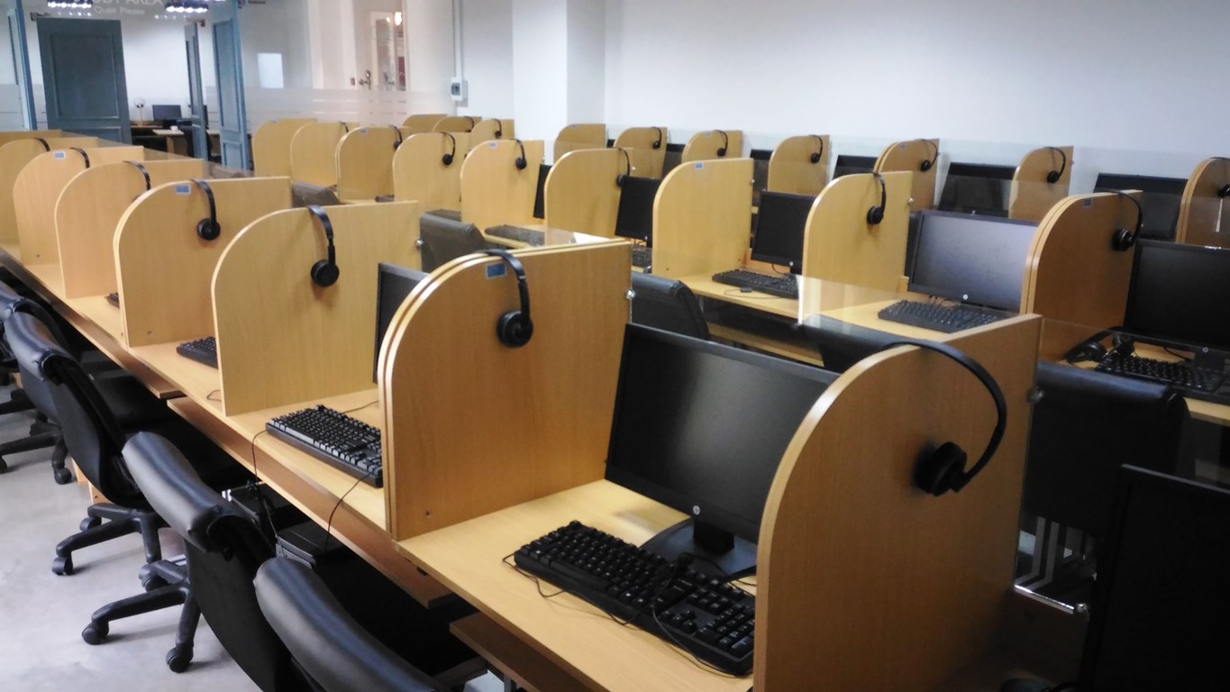 TRƯỜNG CAO ĐẲNG DẦU KHÍ