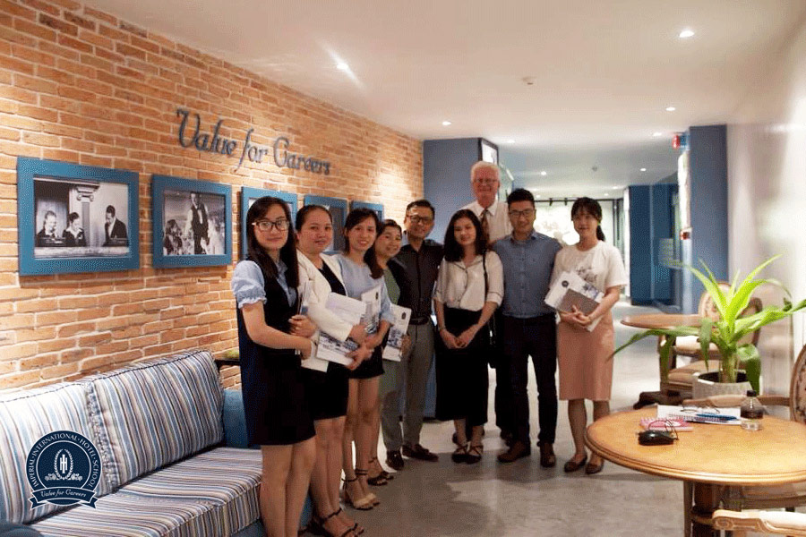 TRƯỜNG CAO ĐẲNG DẦU KHÍ