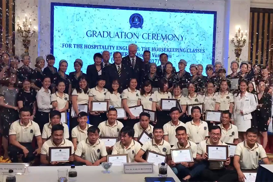 TRƯỜNG CAO ĐẲNG DẦU KHÍ