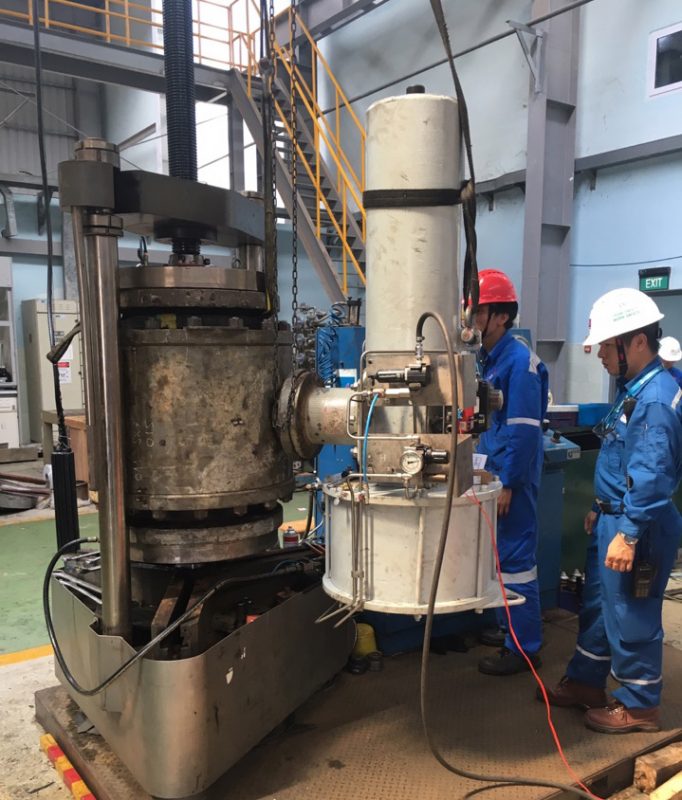 TRƯỜNG CAO ĐẲNG DẦU KHÍ