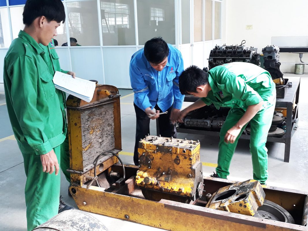 TRƯỜNG CAO ĐẲNG DẦU KHÍ