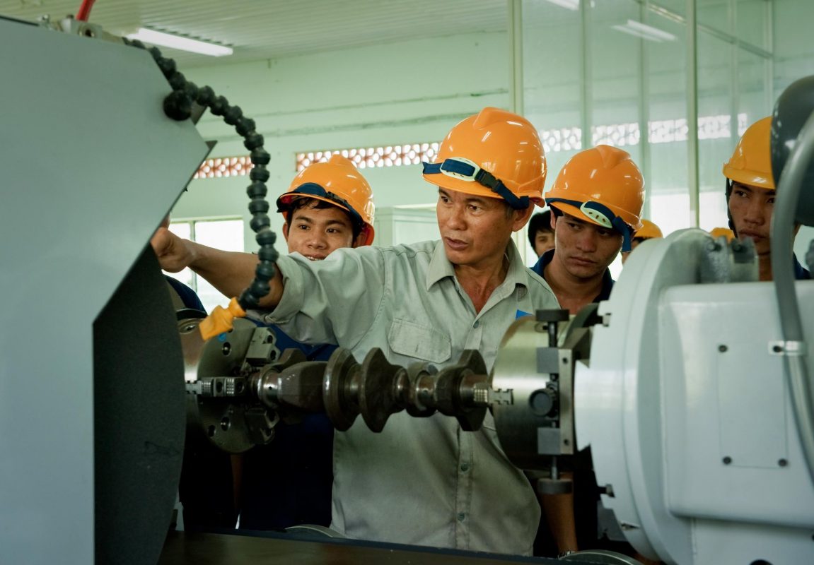 TRƯỜNG CAO ĐẲNG DẦU KHÍ