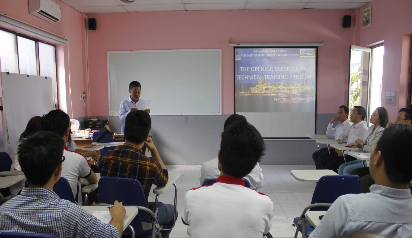 TRƯỜNG CAO ĐẲNG DẦU KHÍ
