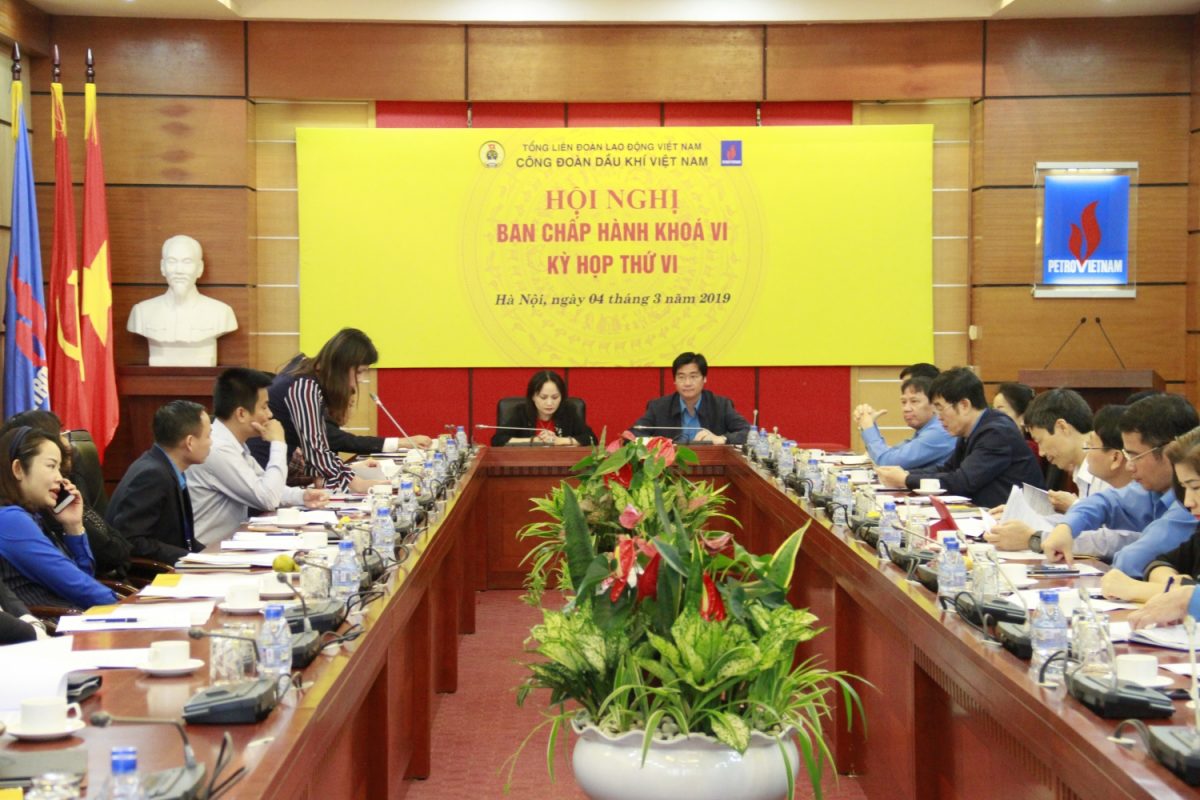 TRƯỜNG CAO ĐẲNG DẦU KHÍ