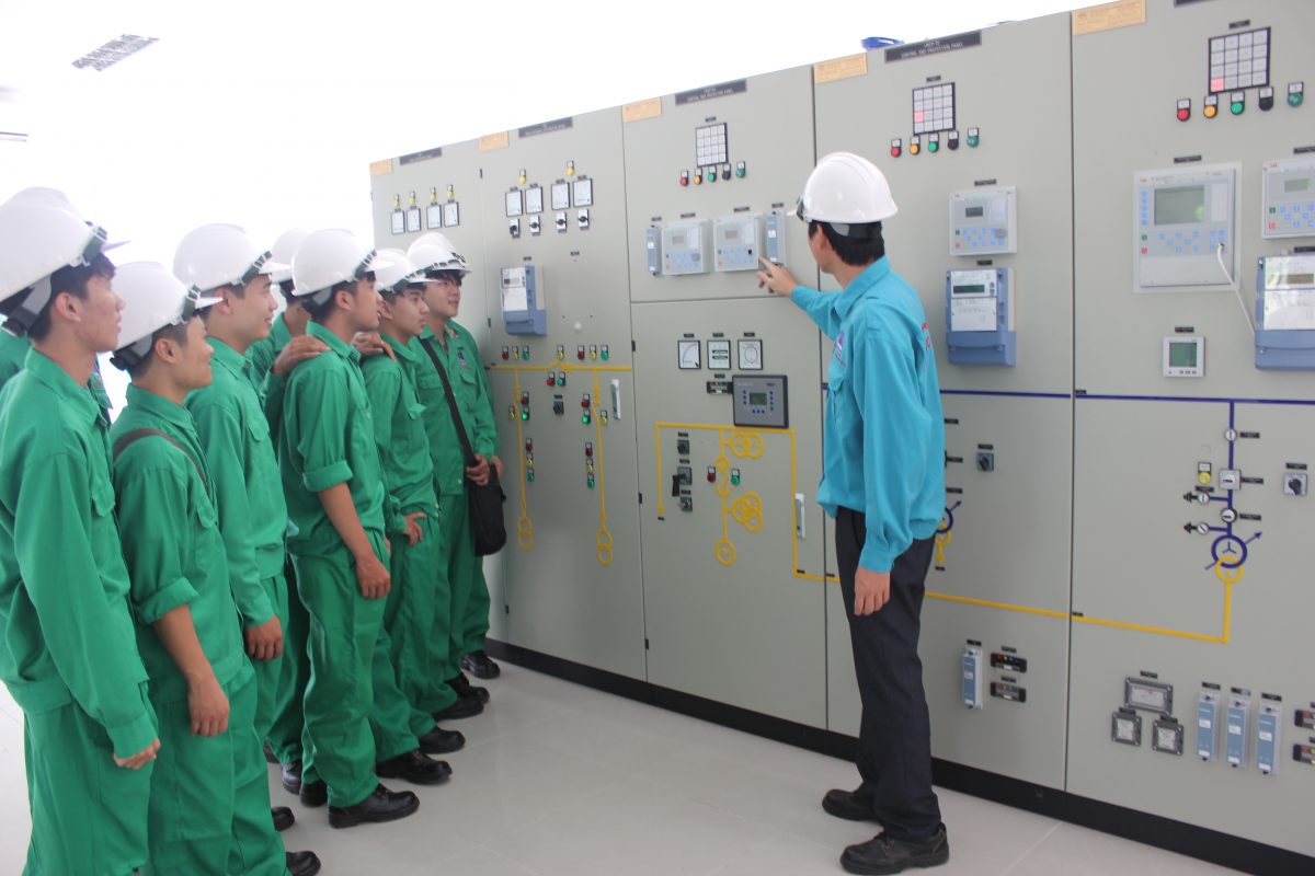 TRƯỜNG CAO ĐẲNG DẦU KHÍ