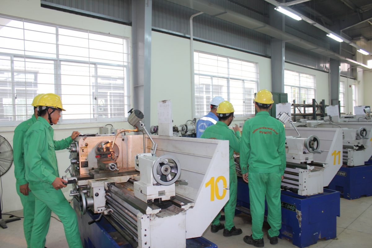 TRƯỜNG CAO ĐẲNG DẦU KHÍ