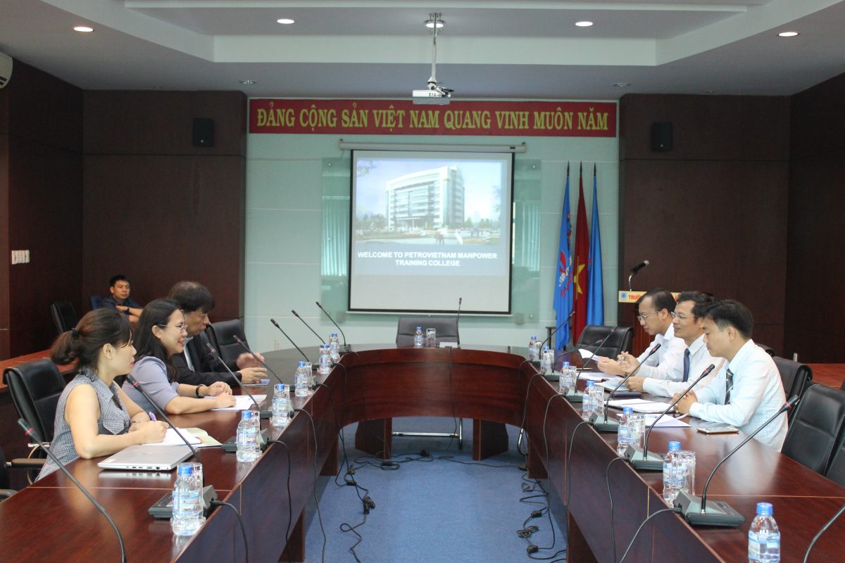 TRƯỜNG CAO ĐẲNG DẦU KHÍ