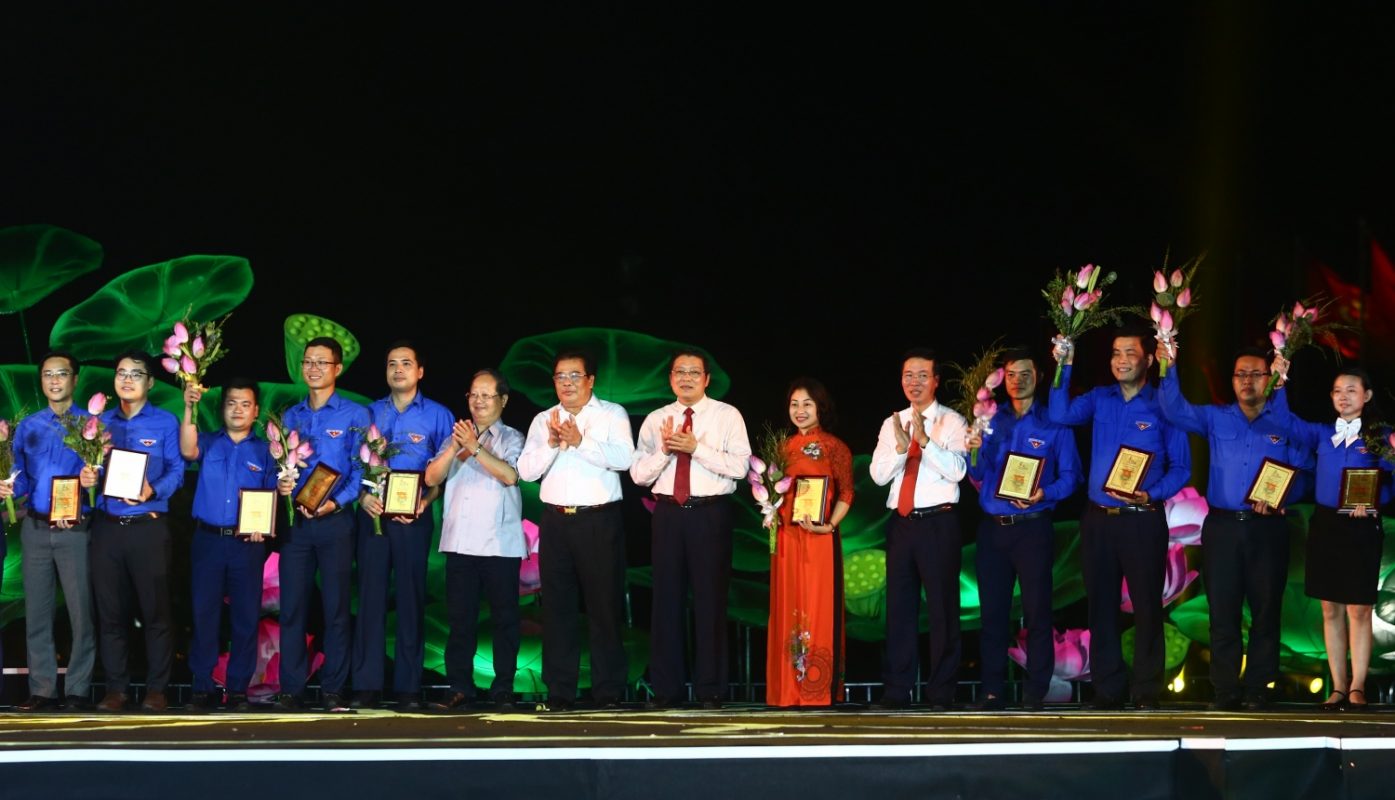TRƯỜNG CAO ĐẲNG DẦU KHÍ