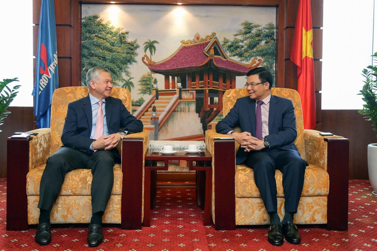 TRƯỜNG CAO ĐẲNG DẦU KHÍ