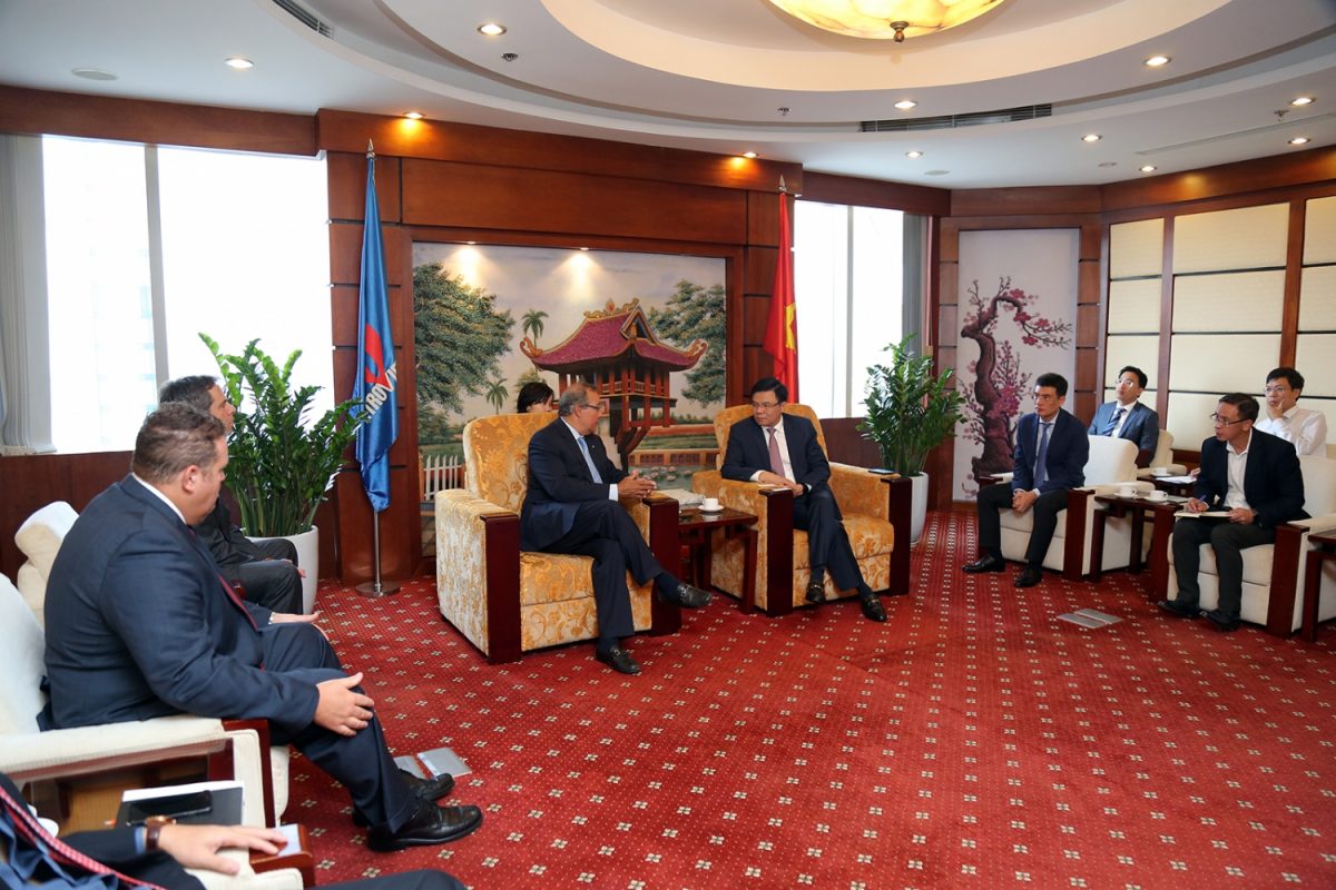 TRƯỜNG CAO ĐẲNG DẦU KHÍ