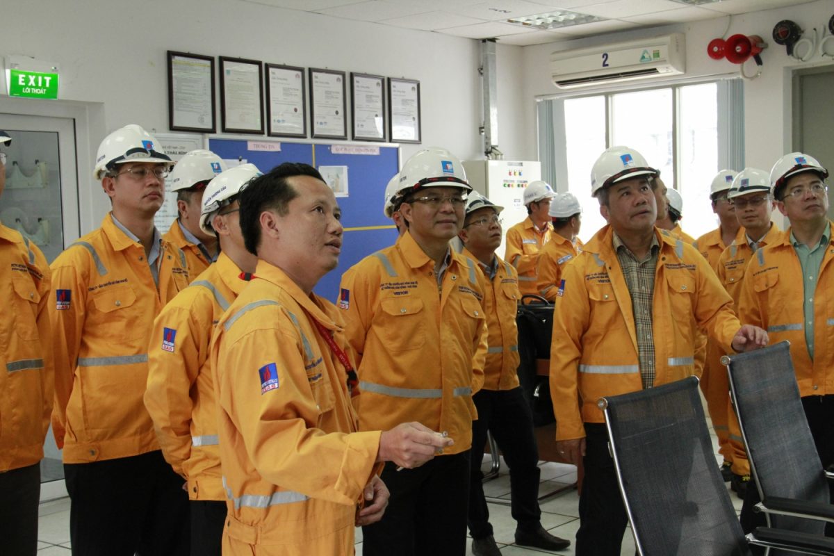 TRƯỜNG CAO ĐẲNG DẦU KHÍ