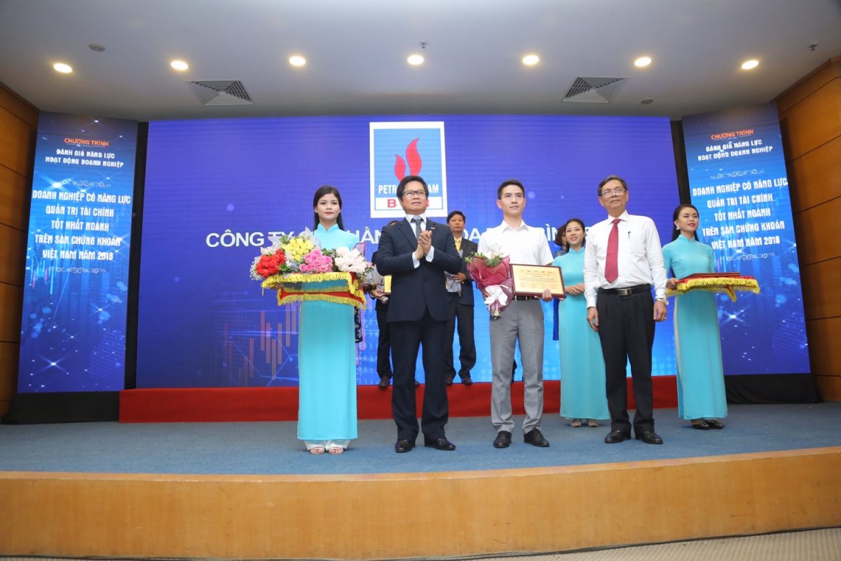 TRƯỜNG CAO ĐẲNG DẦU KHÍ