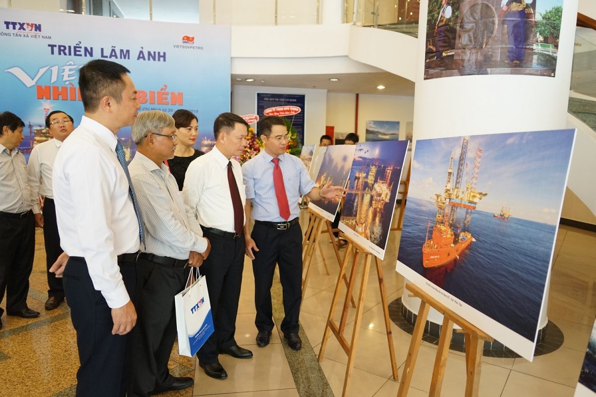 TRƯỜNG CAO ĐẲNG DẦU KHÍ