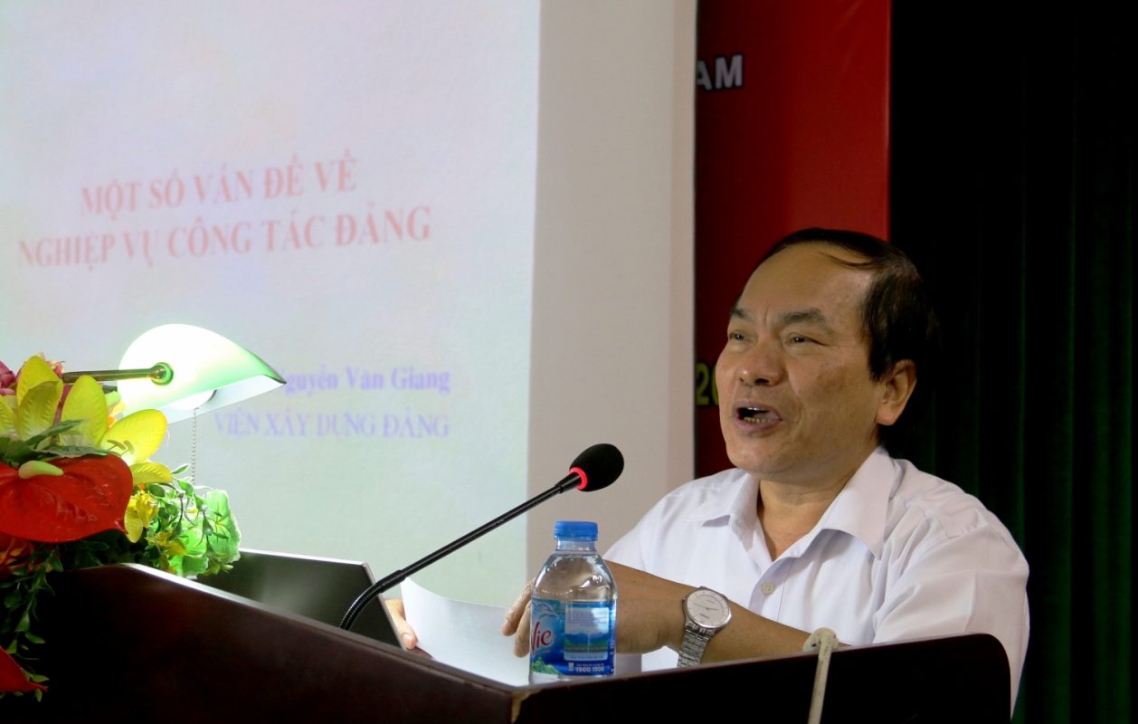 TRƯỜNG CAO ĐẲNG DẦU KHÍ