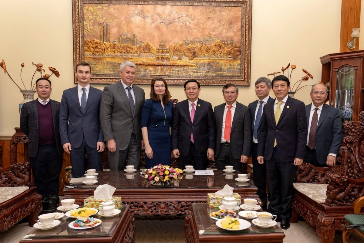 TRƯỜNG CAO ĐẲNG DẦU KHÍ