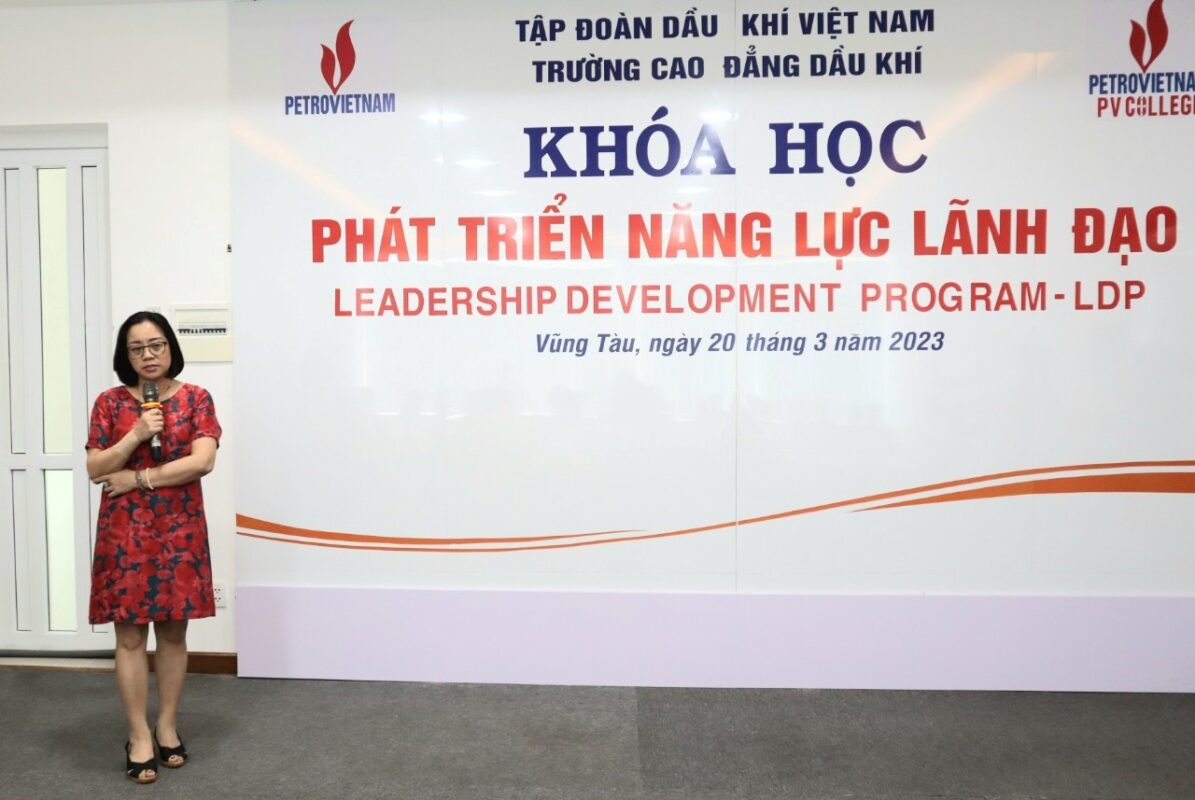 TRƯỜNG CAO ĐẲNG DẦU KHÍ