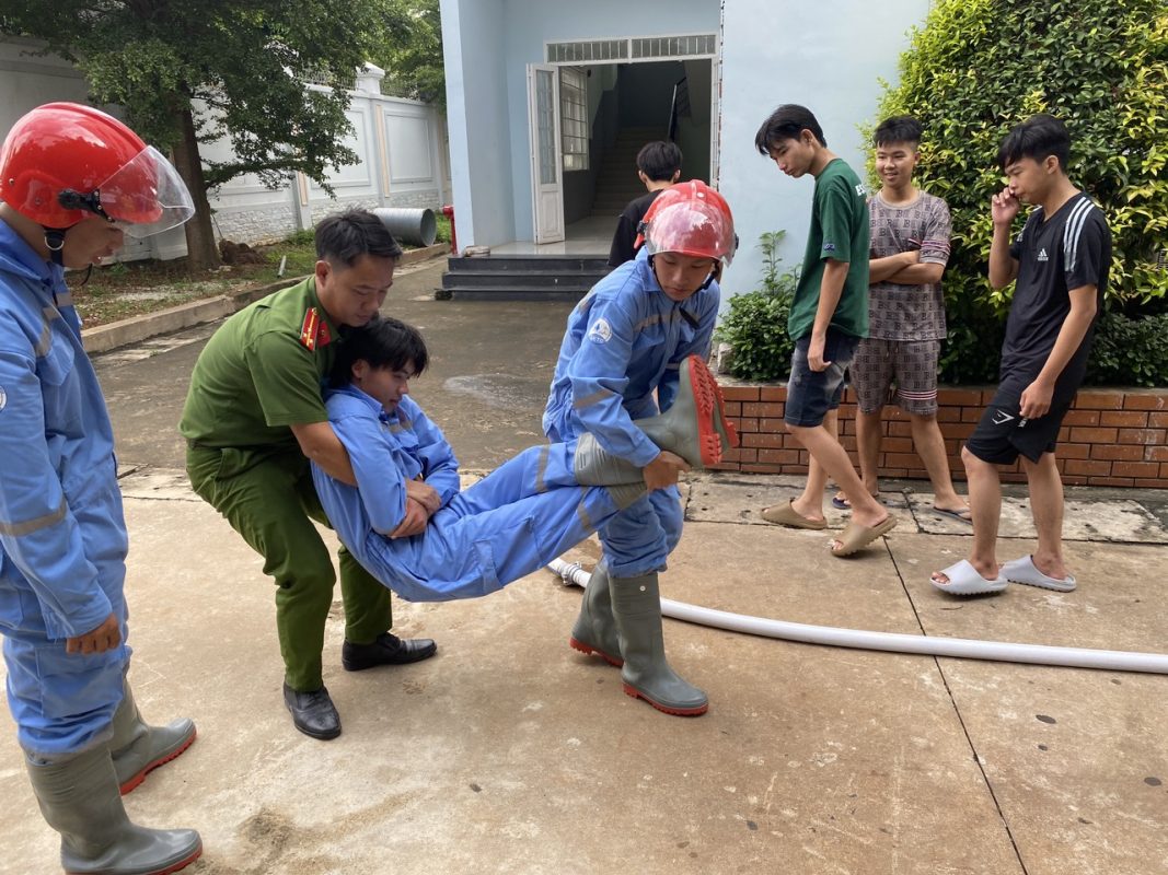 TRƯỜNG CAO ĐẲNG DẦU KHÍ