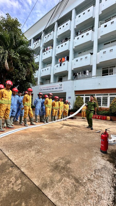TRƯỜNG CAO ĐẲNG DẦU KHÍ