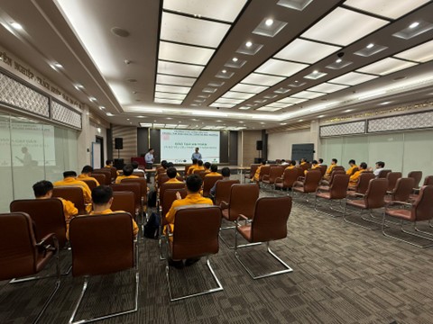 PVCOLLEGE HUẤN LUYỆN VÀ ĐÀO TẠO AN TOÀN THEO YÊU CẦU CỦA PHÁP LUẬT NĂM 2025