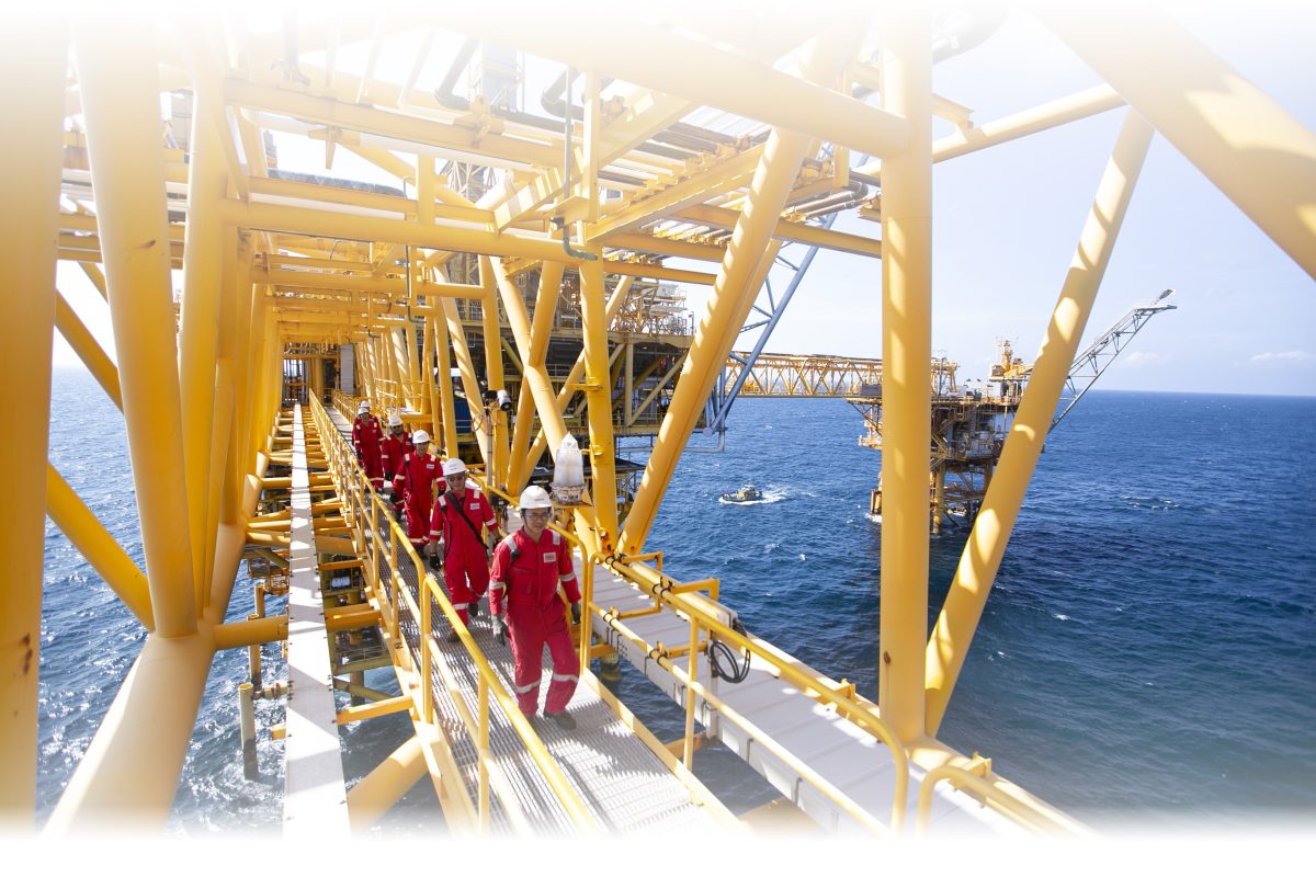 TRƯỜNG CAO ĐẲNG DẦU KHÍ