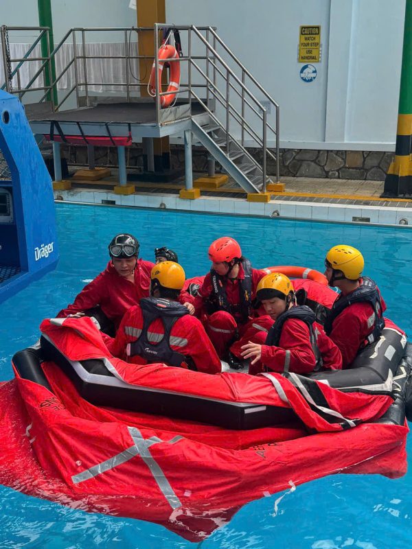 TRƯỜNG CAO ĐẲNG DẦU KHÍ