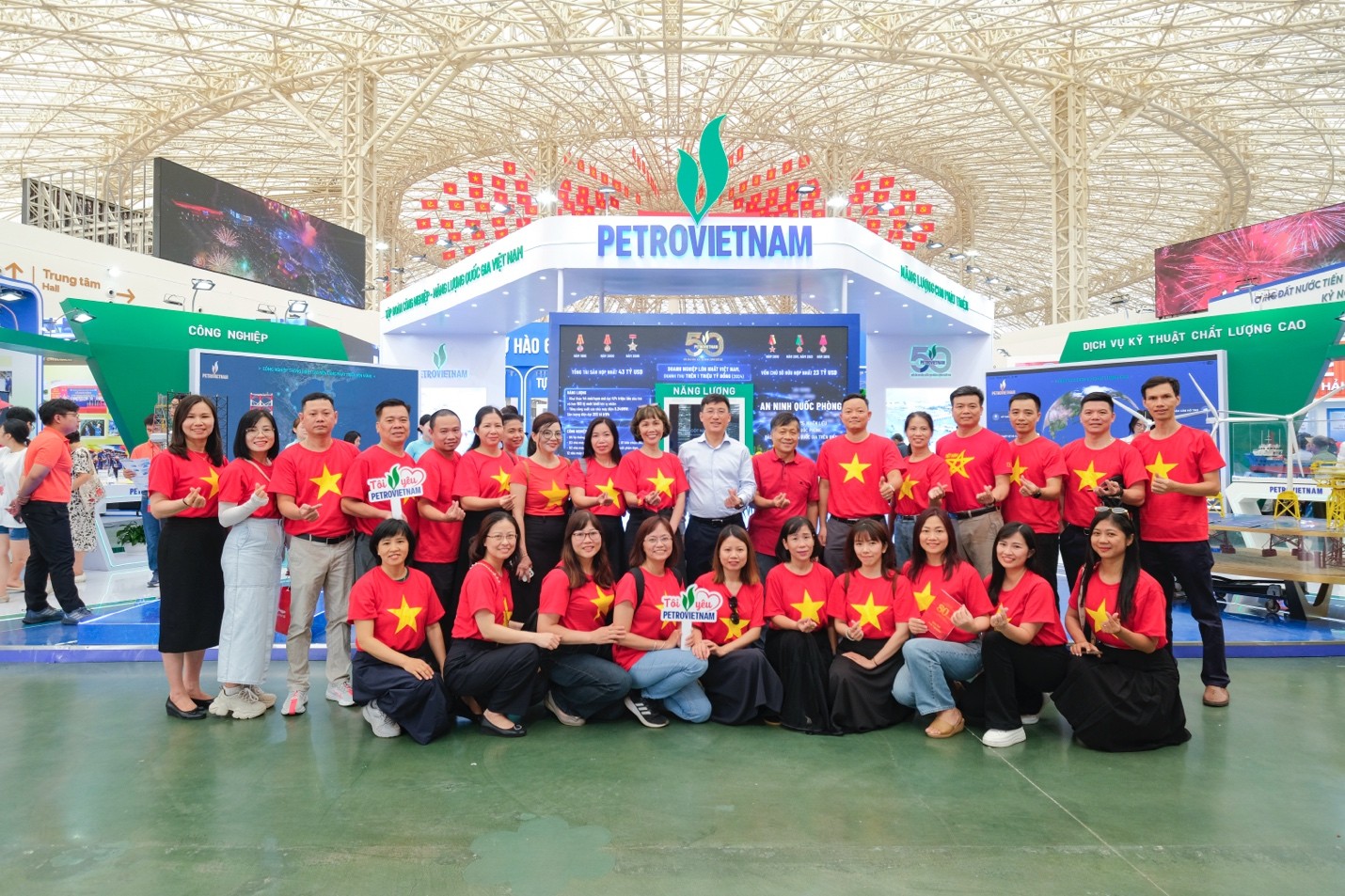 Đảng bộ Nghiên cứu Khoa học và Đào tạo đổi mới và nâng cao chất lượng sinh hoạt chi bộ