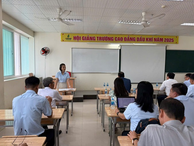 PVCOLLEGE KHAI MẠC HỘI GIẢNG NHÀ GIÁO GIÁO DỤC NGHỀ NGHIỆP NĂM 2025