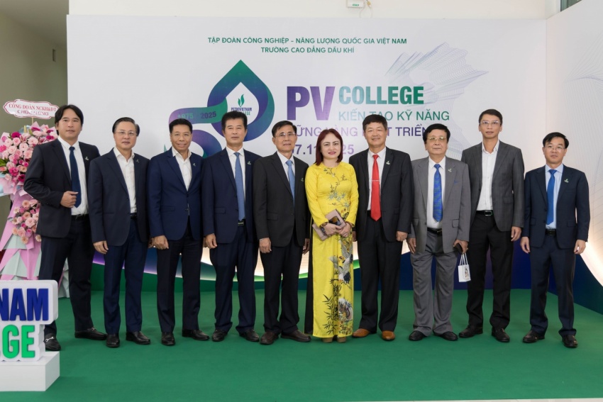 PVCollege kỷ niệm 50 năm thành lập: Khẳng định vai trò trung tâm đào tạo nhân lực của Petrovietnam PVCollege kỷ niệm 50 năm thành lập: Khẳng định vai trò trung tâm đào tạo nhân lực của Petrovietnam