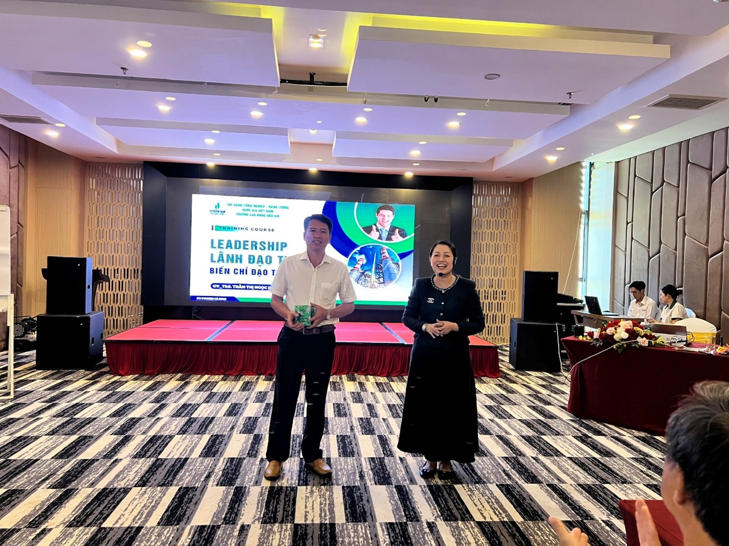 Khóa học: Leadership – Lãnh đạo thực thi biến chỉ đạo thành kết quả