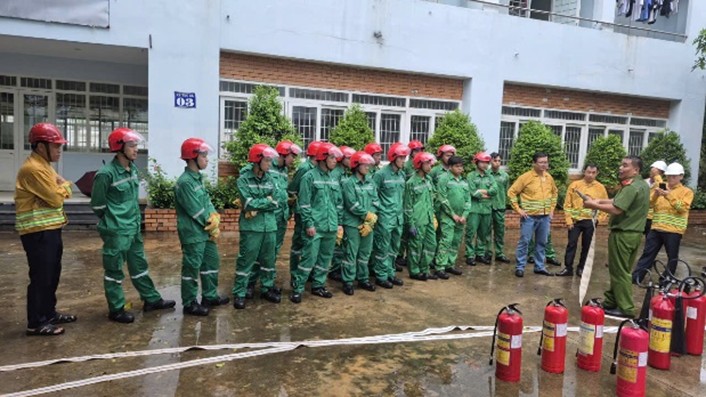 PVCOLLEGE THỰC TẬP PHƯƠNG ÁN PHÒNG CHÁY CHỮA CHÁY (PCCC) TẠI CƠ SỞ BÀ RỊA