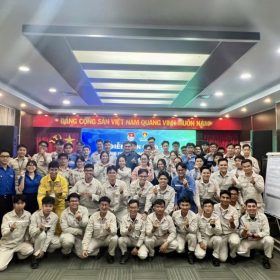 Tuổi trẻ Phân bón Cà Mau tổ chức khóa đào tạo về “Ngành Công nghiệp Dầu khí và xu thế chuyển dịch năng lượng”