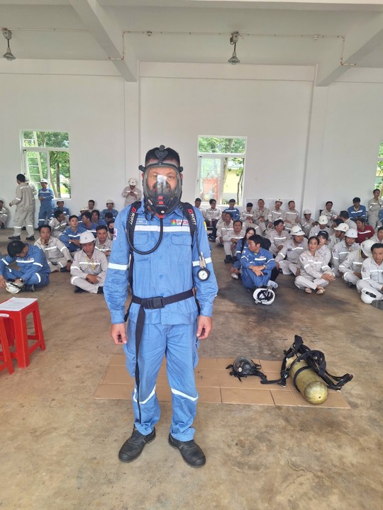 PVCollege đồng hành cùng Nhà máy Đạm Cà Mau trong công tác huấn luyện PCCC & CNCH