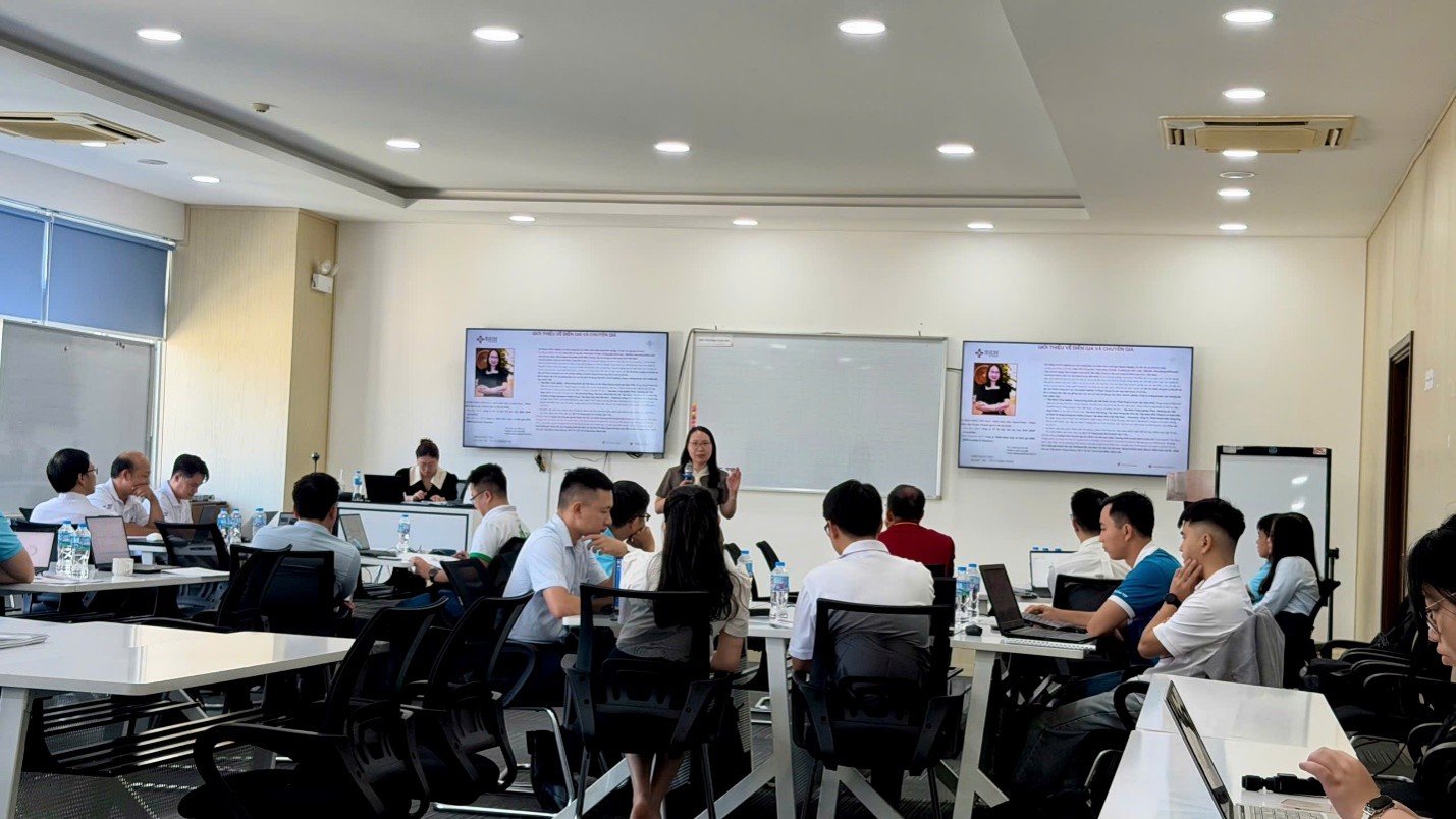 PVCollege triển khai chuyên đề “Quản trị danh mục đầu tư cho Nhà quản lý” dành cho học viên Chương trình Petrovietnam-NEXT 2025