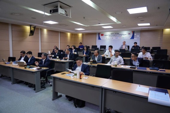 Petrovietnam cử đoàn cán bộ sang Hàn Quốc tham gia khóa đào tạo “Quản lý dự án Điện hạt nhân – Nuclear Project Management”