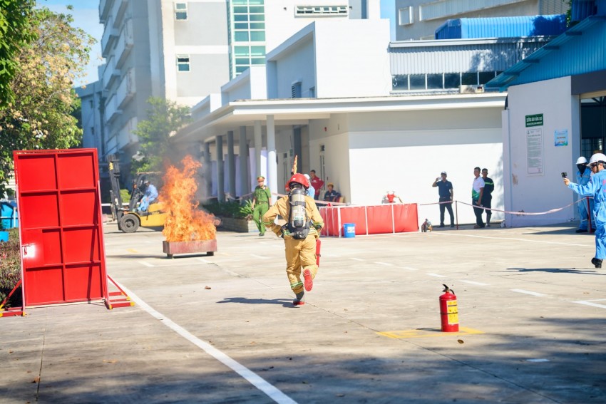 [Chùm ảnh] Ngày thi thứ 2 Hội thi Tay nghề Dầu khí lần IX – năm 2026: Sôi nổi, kịch tính, chính xác trên từng thao tác