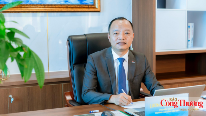 Ông Lương Quốc Kông, Phó Hiệu trưởng Trường Cao đẳng Dầu khí Việt Nam.